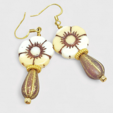 Flower Teardrop Earrings Gold Cream